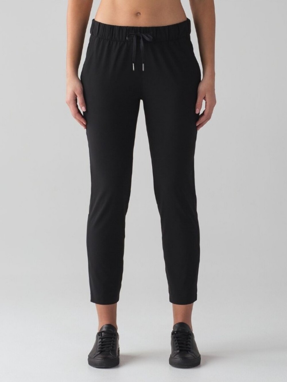 Lululemon - Picture 1 of 7